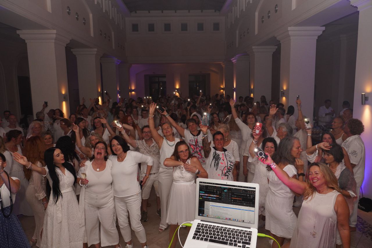 photo_2025-10-14 09.28.20