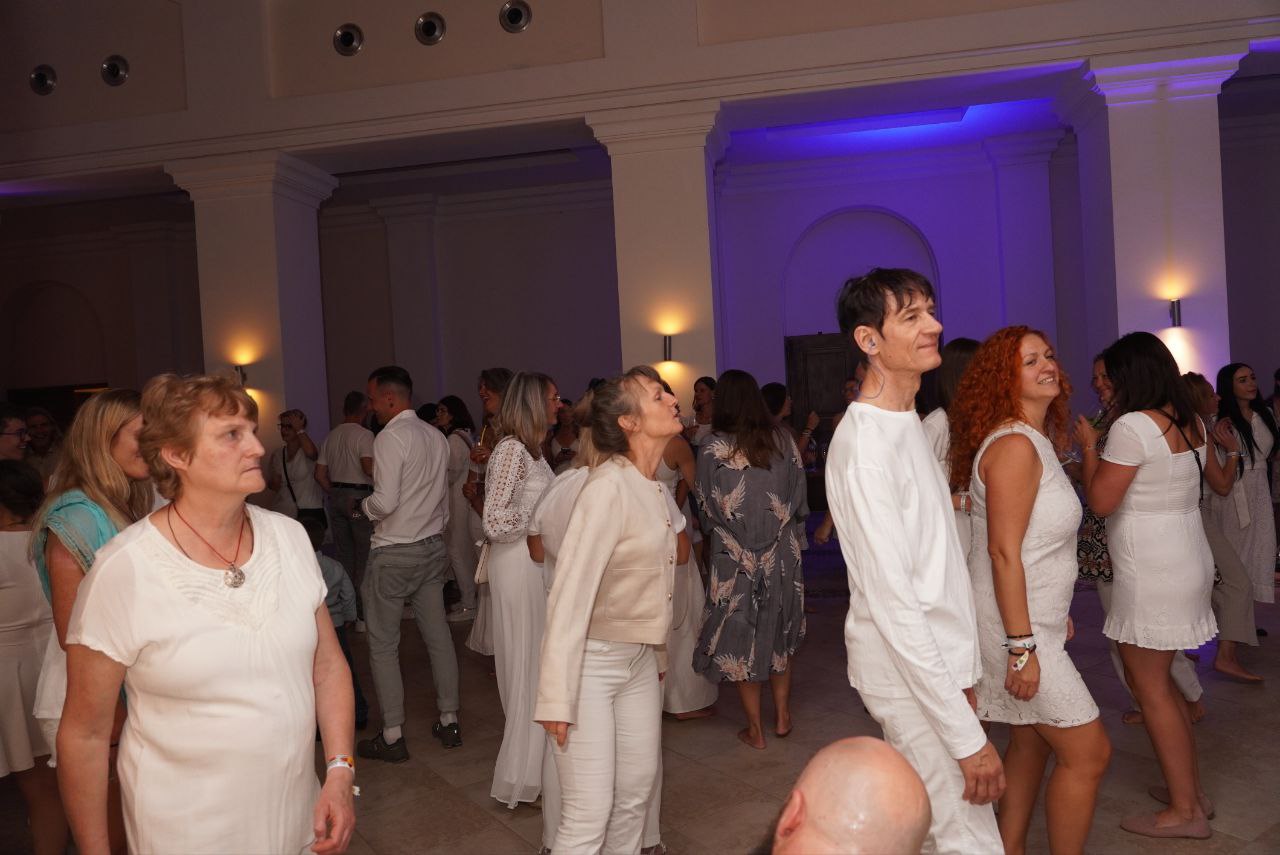 photo_2025-10-14 09.30.55